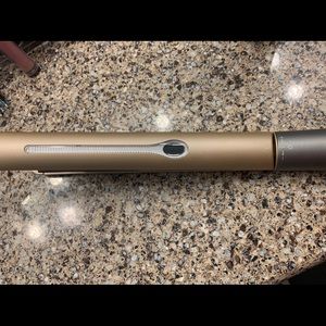 BN! Nition flat iron!! Ceramic 1” plates! W bag
